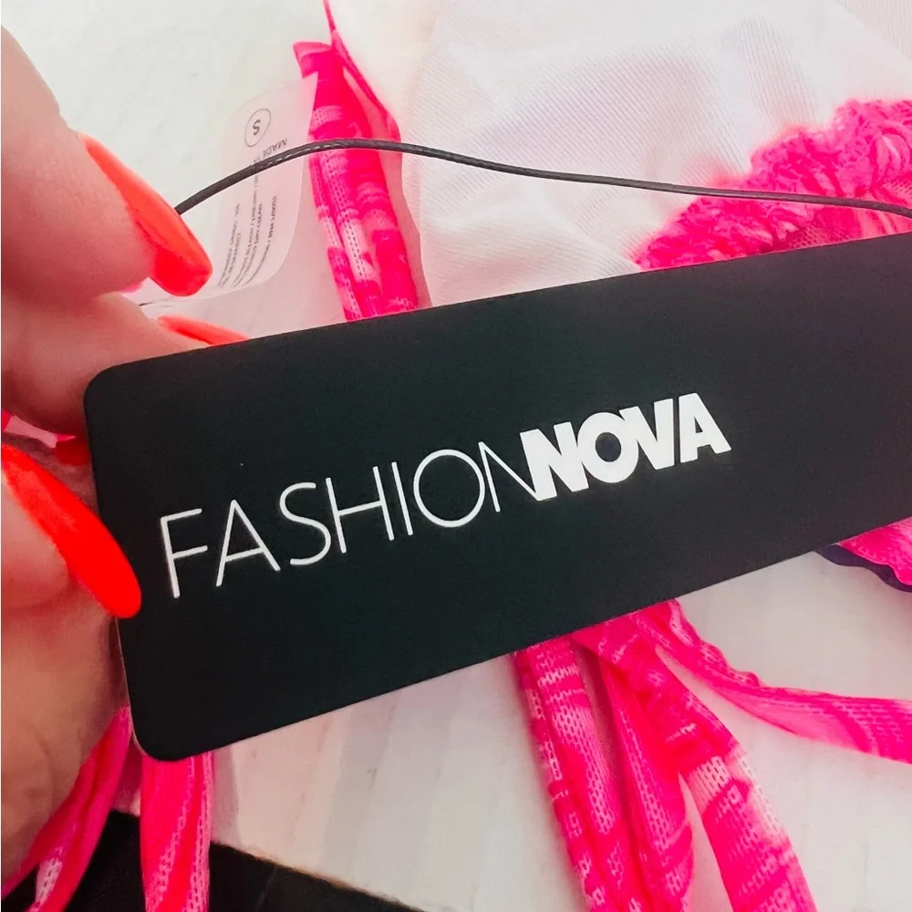 Fashion Nova Champagne And Jet Planes Bikini NWT - Picture 5 of 6